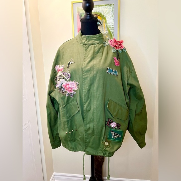 🆕RARE Cindy Kono embroidered army jacket, hidden zipper/snaps front 💚🦚🌺 NWOT - Picture 3 of 12